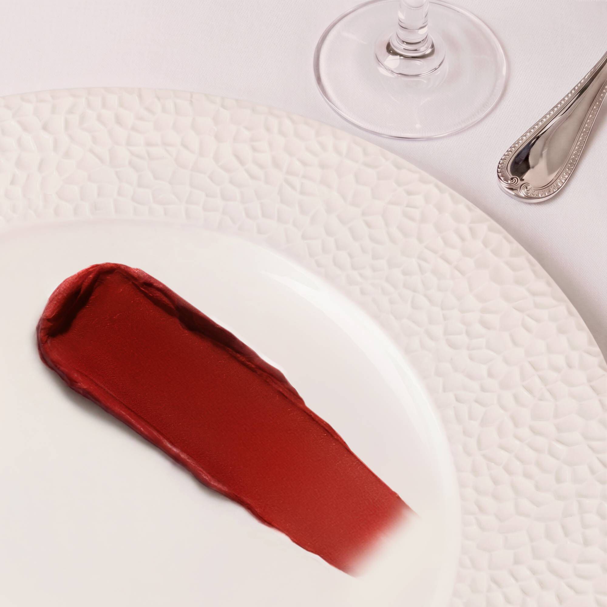 Pomadka L'Absolu Rouge Drama Matte