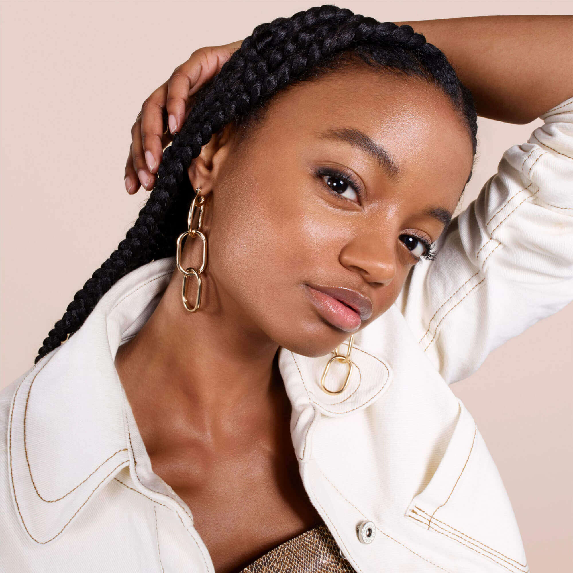 TEINT IDOLE ULTRA WEAR CARE & GLOW FOUNDATION