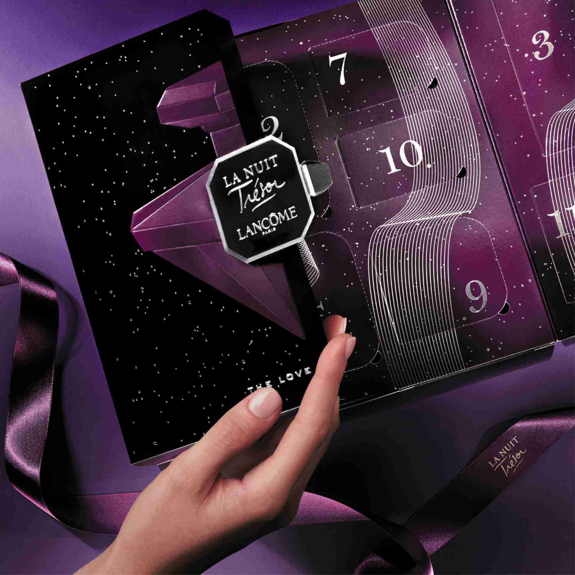 LA NUIT TRESOR LOVE CALENDAR