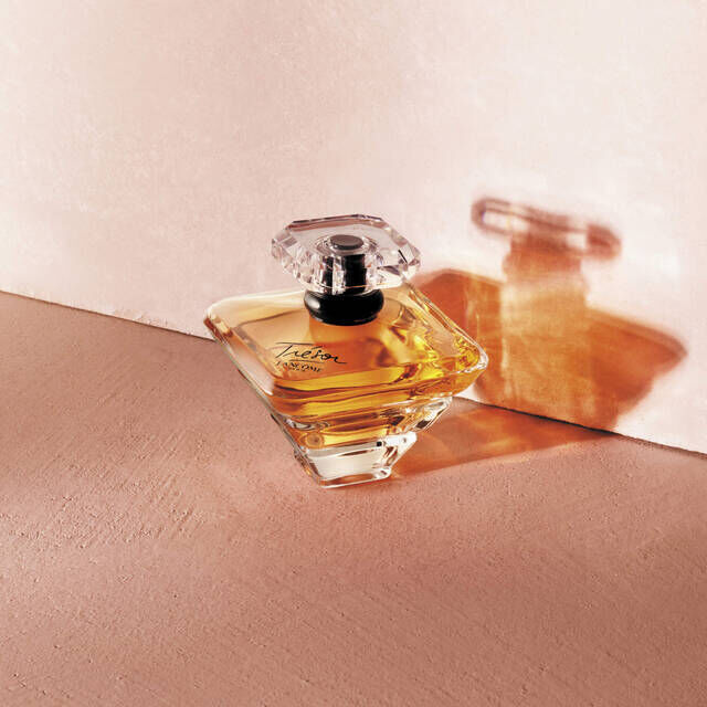 Woda perfumowana Trésor - odkryj zapach z nutą miłości | Lancôme