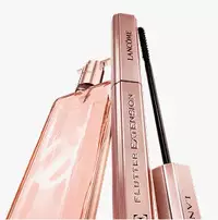 Wizualizacja produktow Lancome do ilustracji bestsellerow