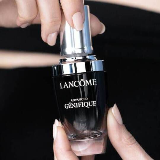 Jak stosować serum do twarzy?