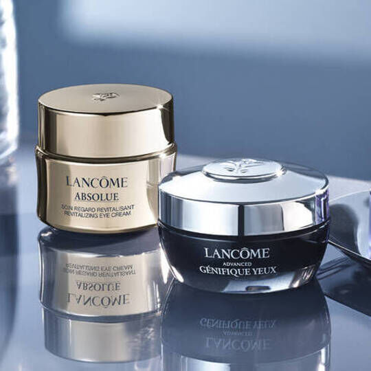 Jak wybrać przeciwzmarszczkowy krem pod oczy