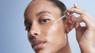 witamina C na twarz Lancome