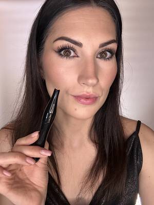 Oczy syreny Lancome Krok 8 tuszowanie rzęs