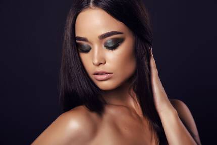 Makijaż wieczorowy - smokey eyes