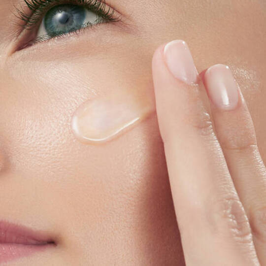 Co warto wiedzieć o serum do twarzy?