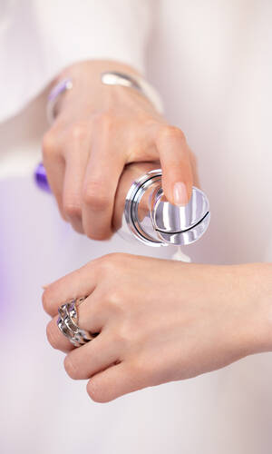 Jakie serum do twarzy wybrać w zależności od wieku?