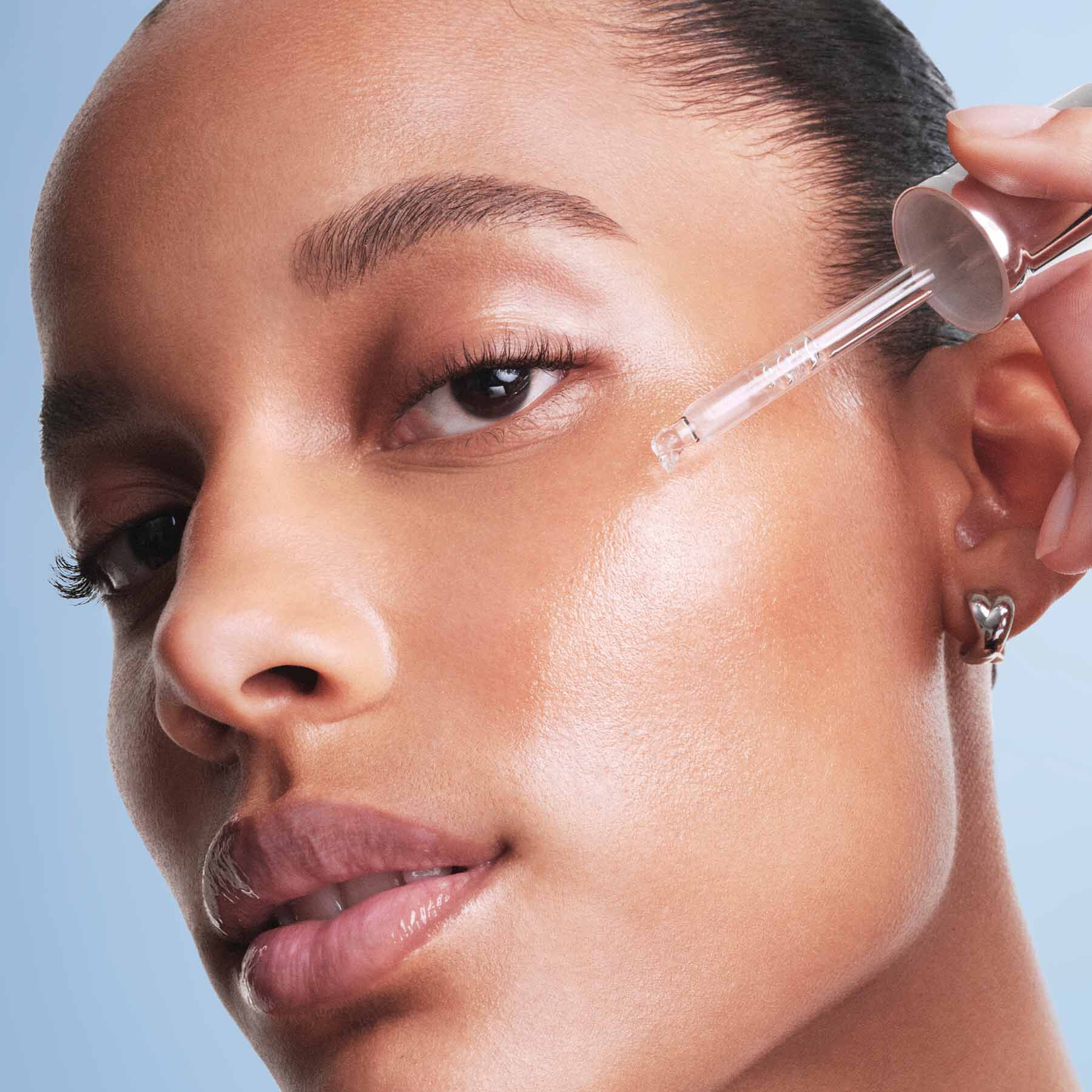 Witamina c na twarz – jakie posiada właściwości?